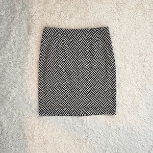 Halogen Gray & Black Pattern Mini Skirt Size 8